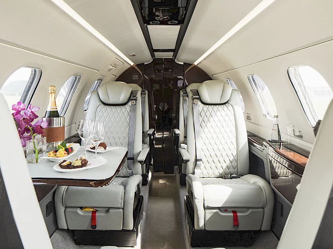 Interiér Phenom 300E